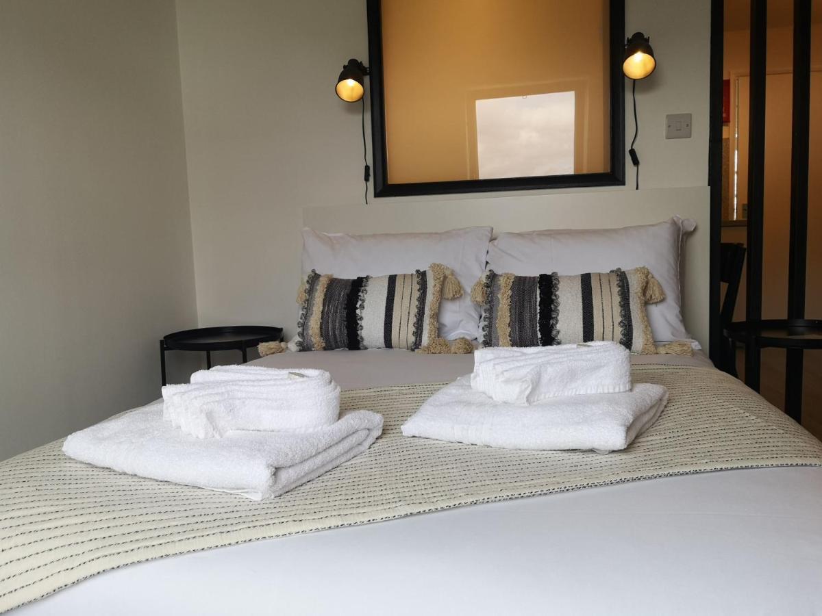 Apartamento Eastcliff Escape Folkestone Exterior foto