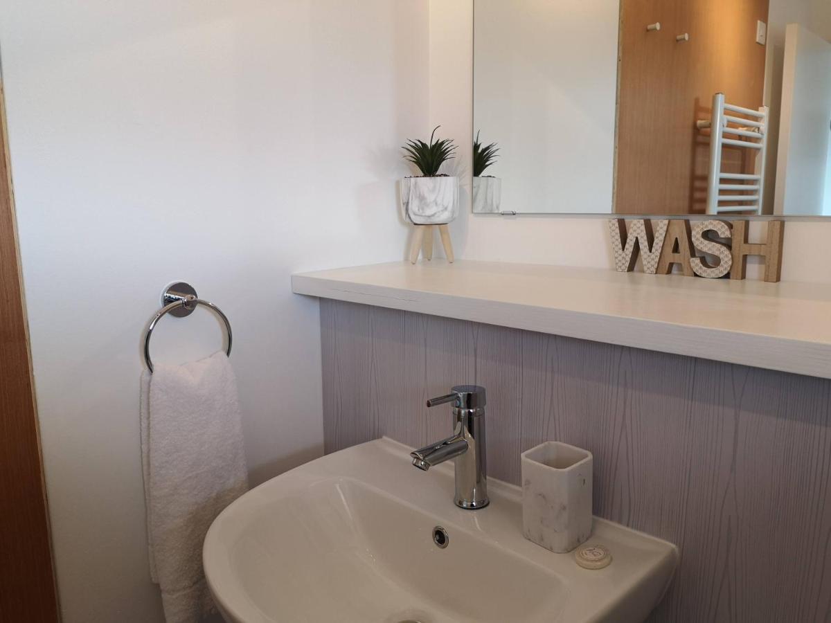 Apartamento Eastcliff Escape Folkestone Exterior foto